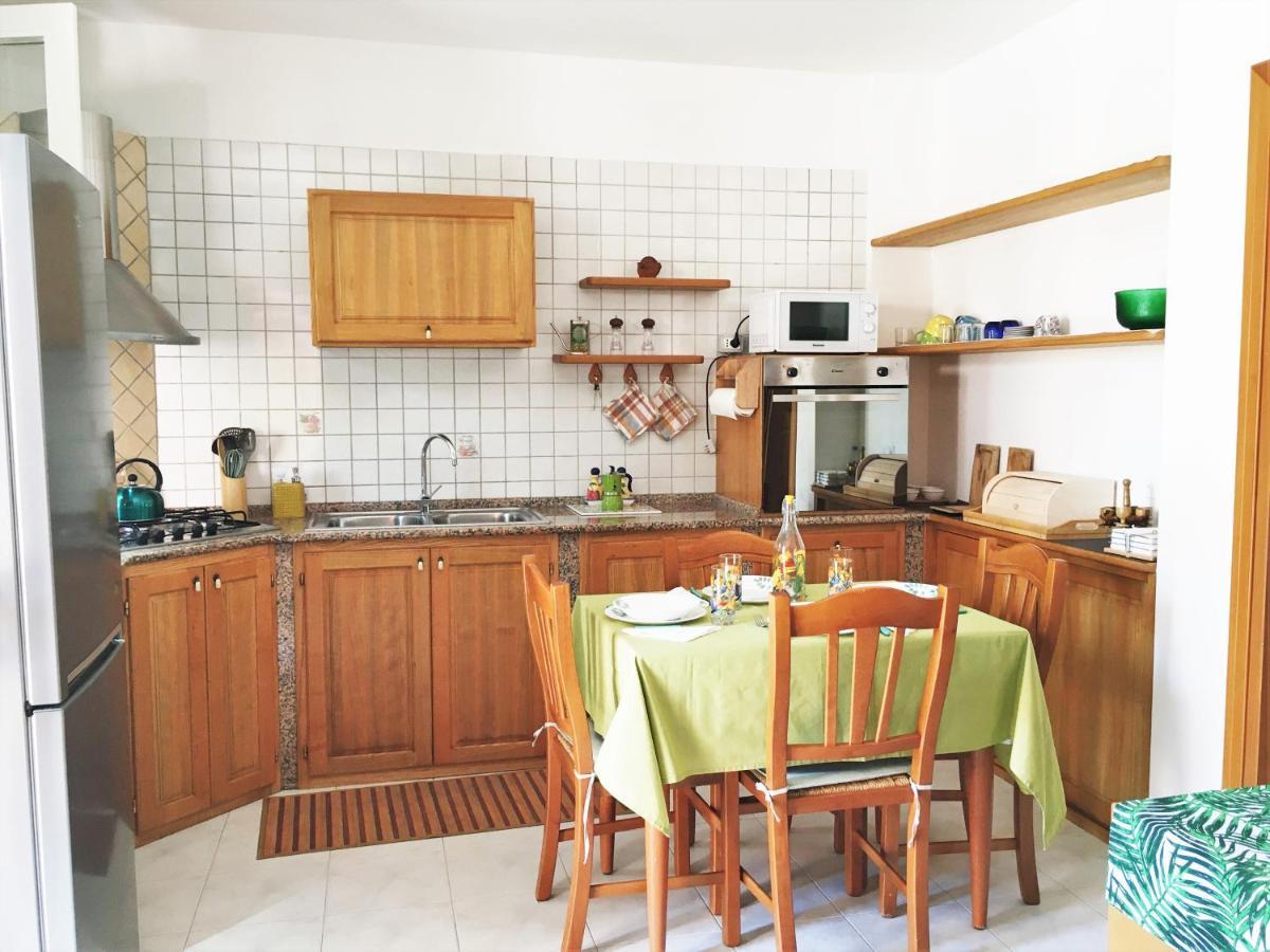 Bougainvillea Home - Ospedale Policlinico Monserrato Luaran gambar